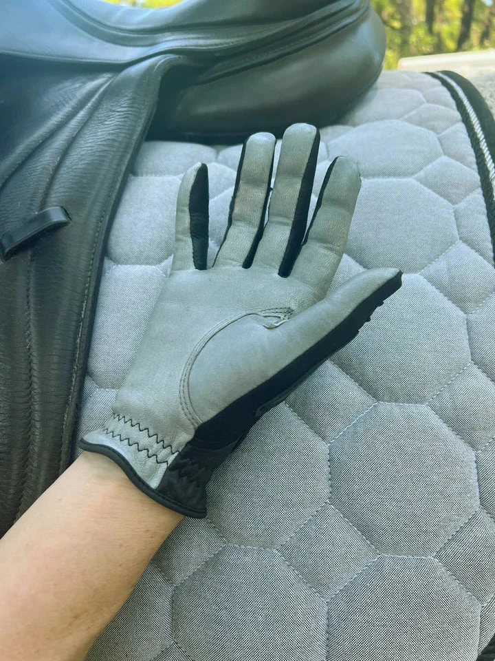 Correct Connect Oil-Tac Leather Grip Riding Gloves 4 Correct Connect Oil-Tac Leather Grip Riding Gloves - Image 2
